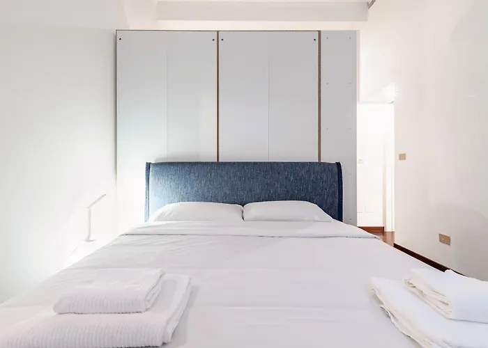 Guesthost - Brera Escape! Exclusive Roomy Flat Apartmán *