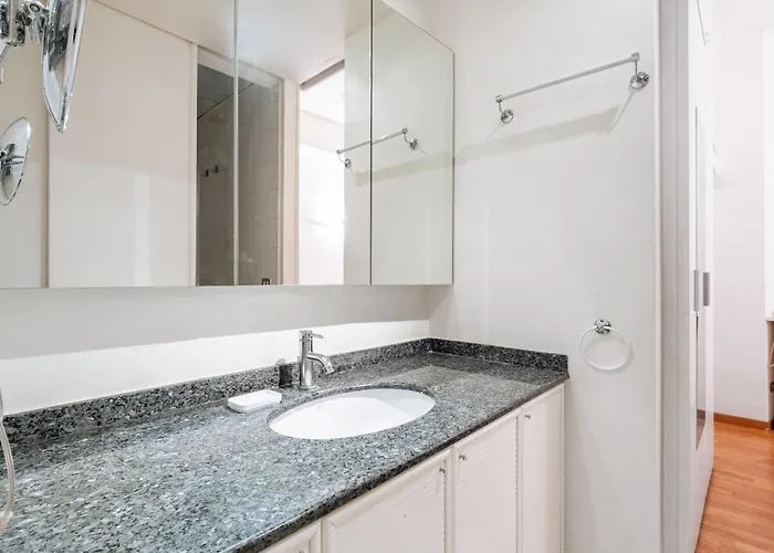 Guesthost - Brera Escape! Exclusive Roomy Flat Apartmán *